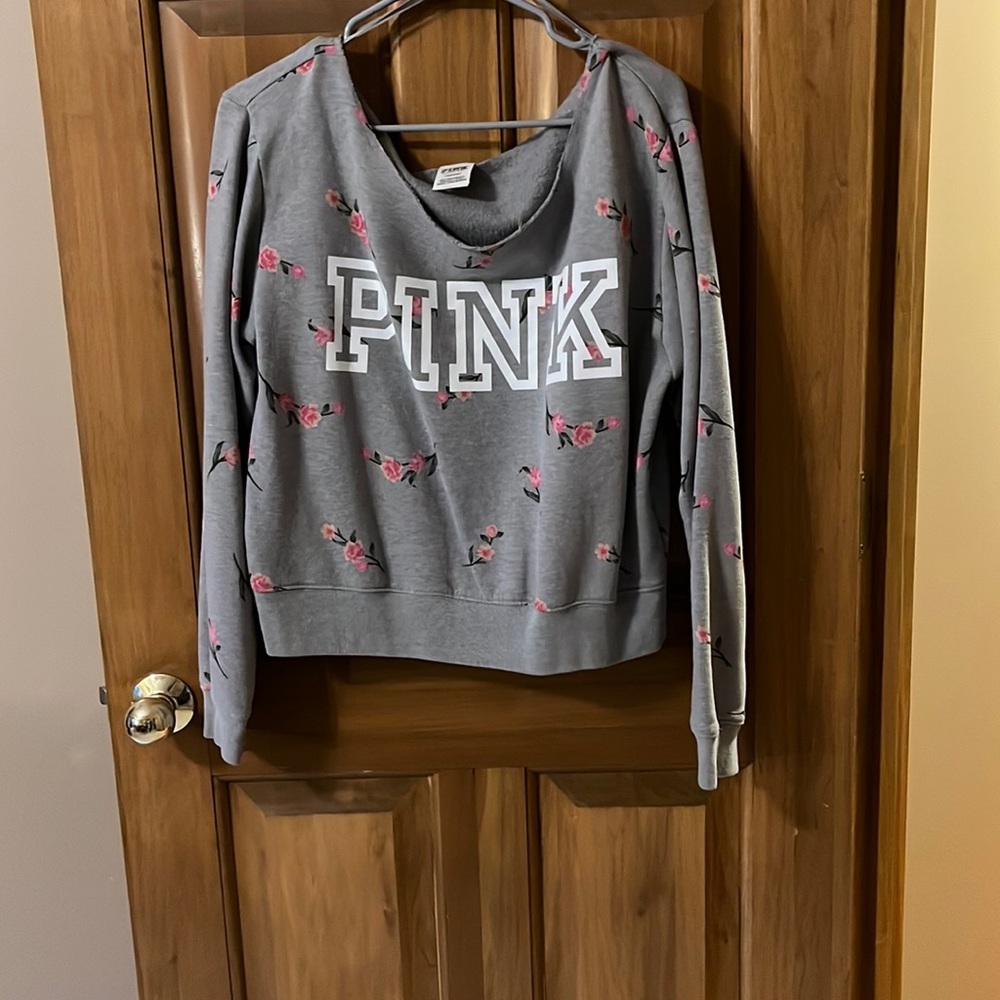 PINK Off-the-Shoulder Cropped Sweater w/ Rose pattern
